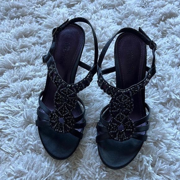 Kenneth Cole Reaction Black-Purple Satin Beaded 4" Heels (Size 6) - Picture 5 of 9